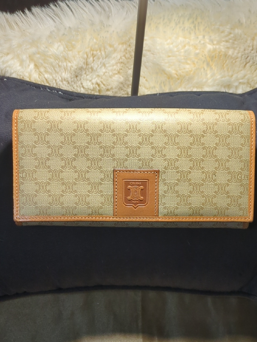 Vintage Celine Monogram Continental Wallet in Tan & Brown Leather Kiss Lock $150